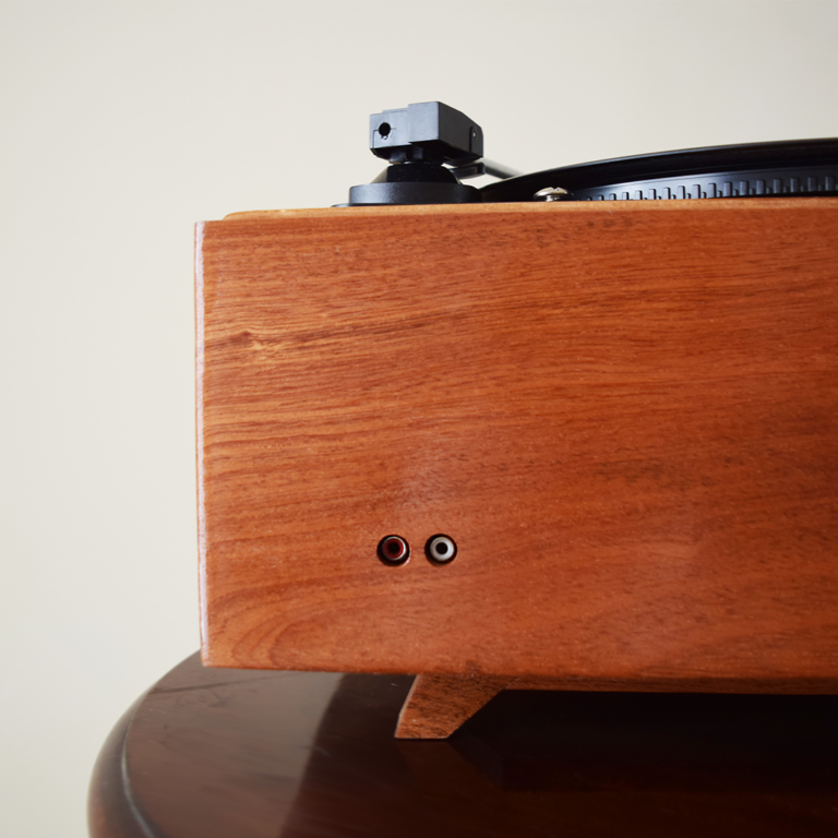 Record player 2